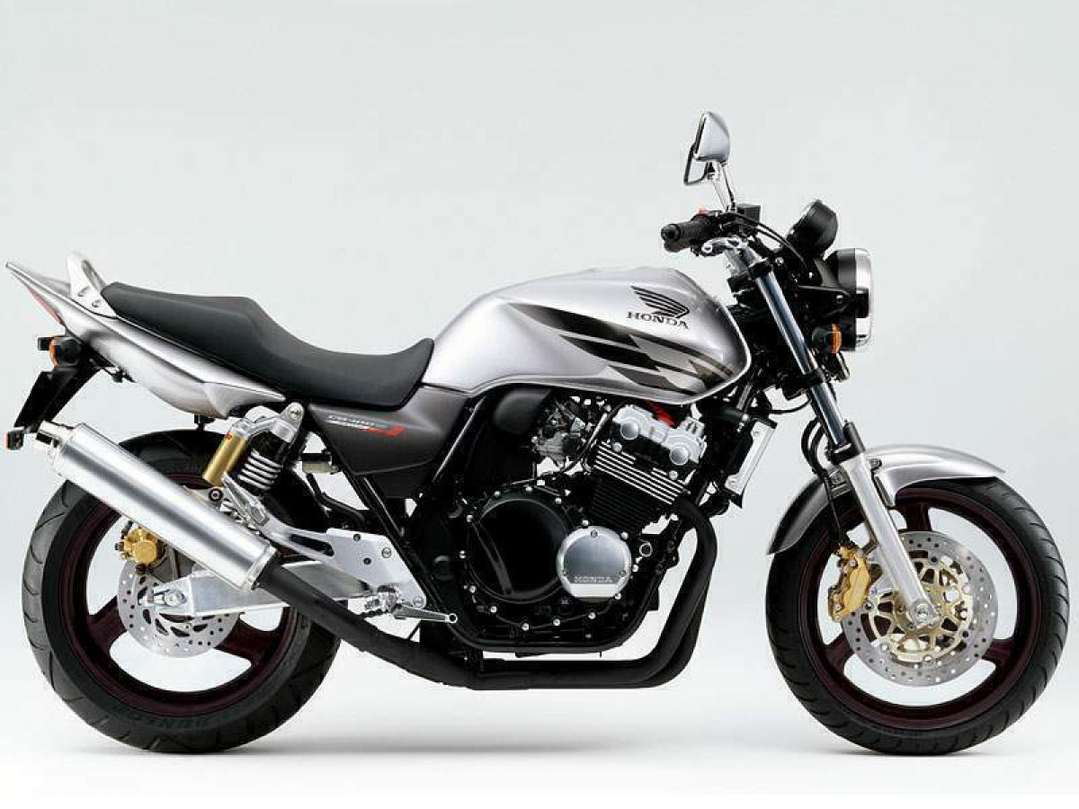 Honda CB400 dùng 5 năm bán lại 325 triệu đồng